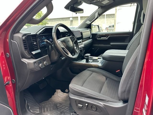 Photo 10