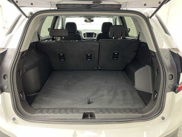 Used 2018 Summit White GMC SLE image 28