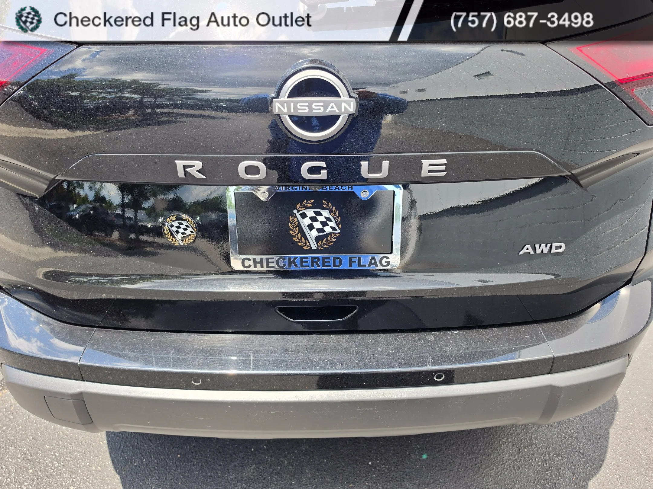 Used 2026 Super Black Nissan SV image 13