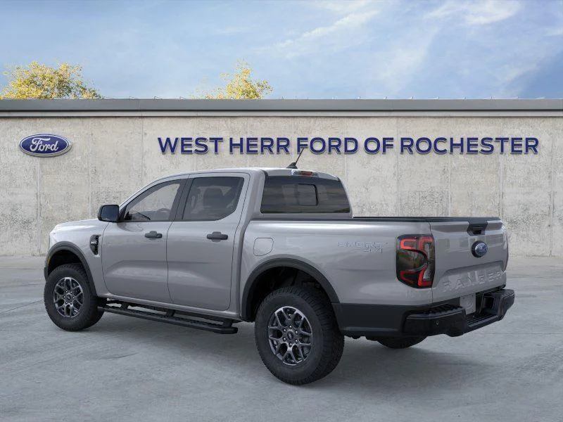 New 2026 Avalanche Ford XLT image 5