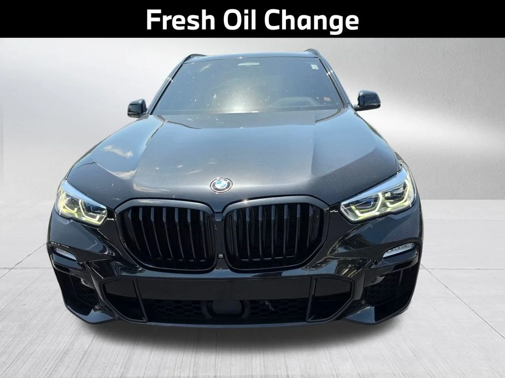 Used 2021 Black BMW M50i image 4