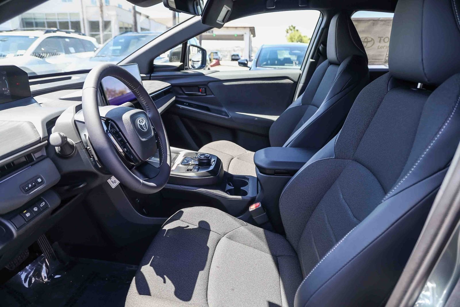 New 2026 Overcast Toyota  SE image 19