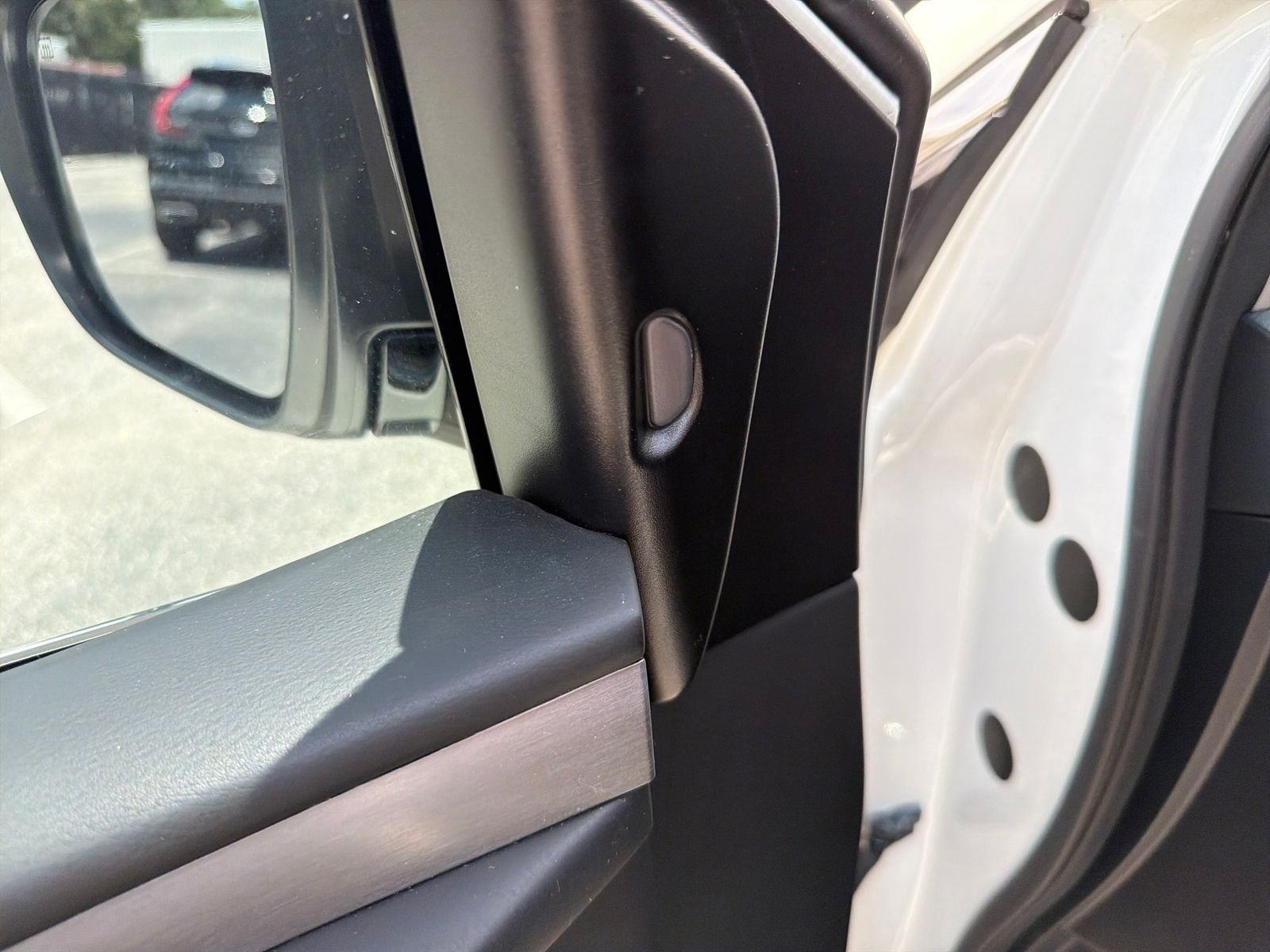 Certified Used 2021 White Nissan SV image 25