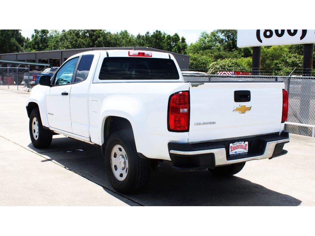 Used 2015 Summit White Chevrolet 2WD WT image 21