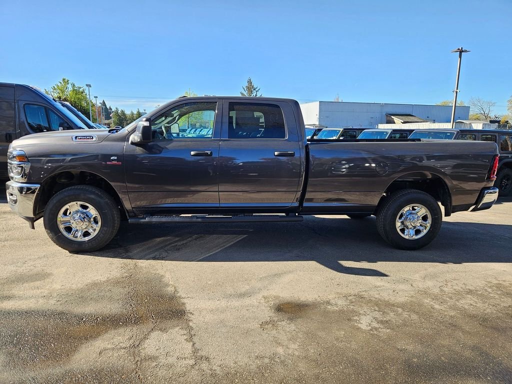 New 2026 Granite Crystal Metallic Clear-Coat Exterior Paint RAM Tradesman image 4