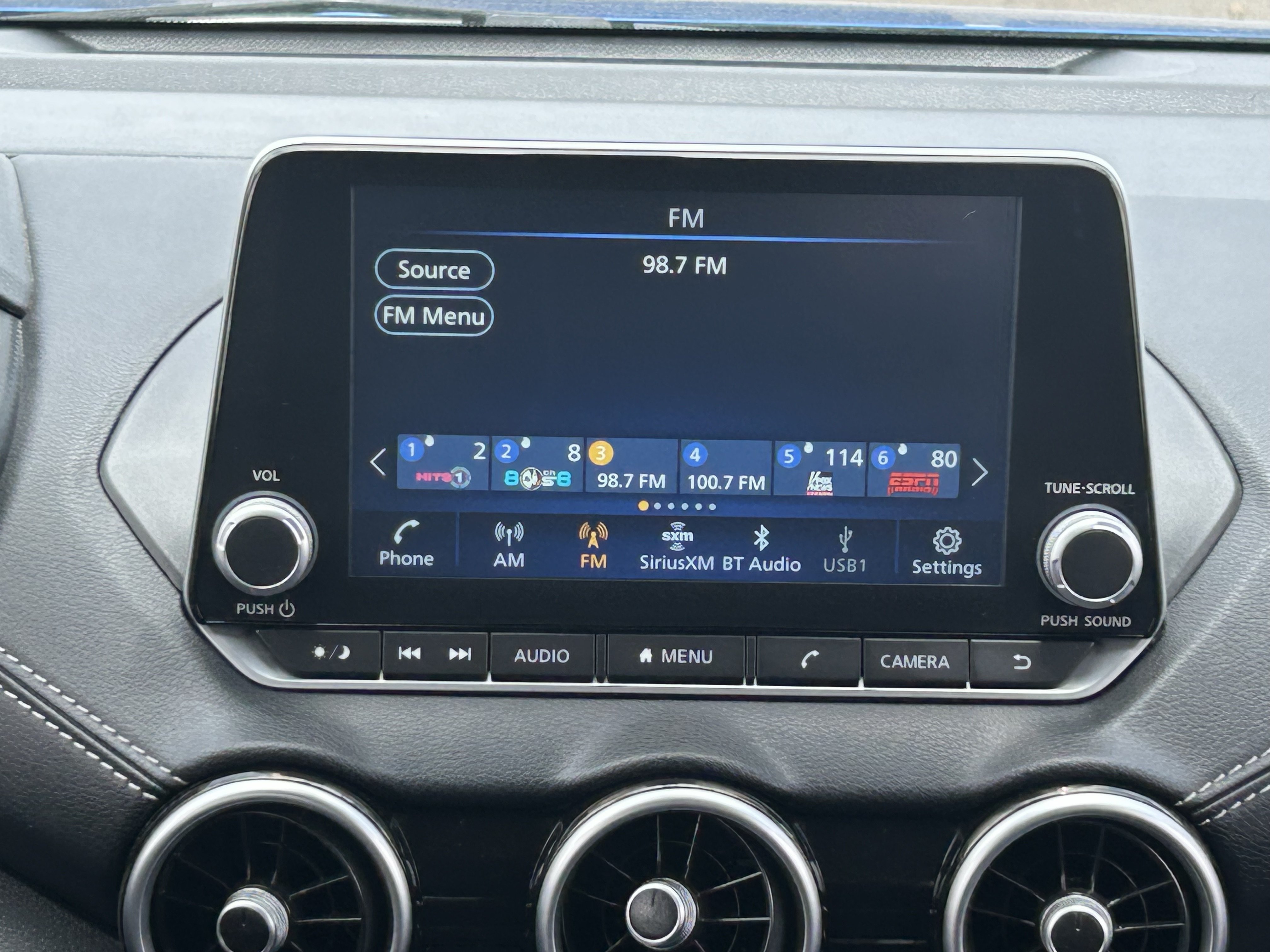 2024 Nissan Sentra SV - Photo 18