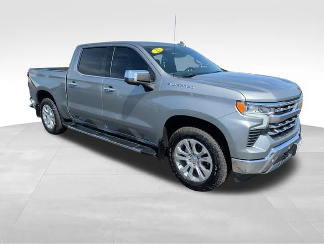 Used 2025 Sterling Gray Metallic Chevrolet LTZ image 9