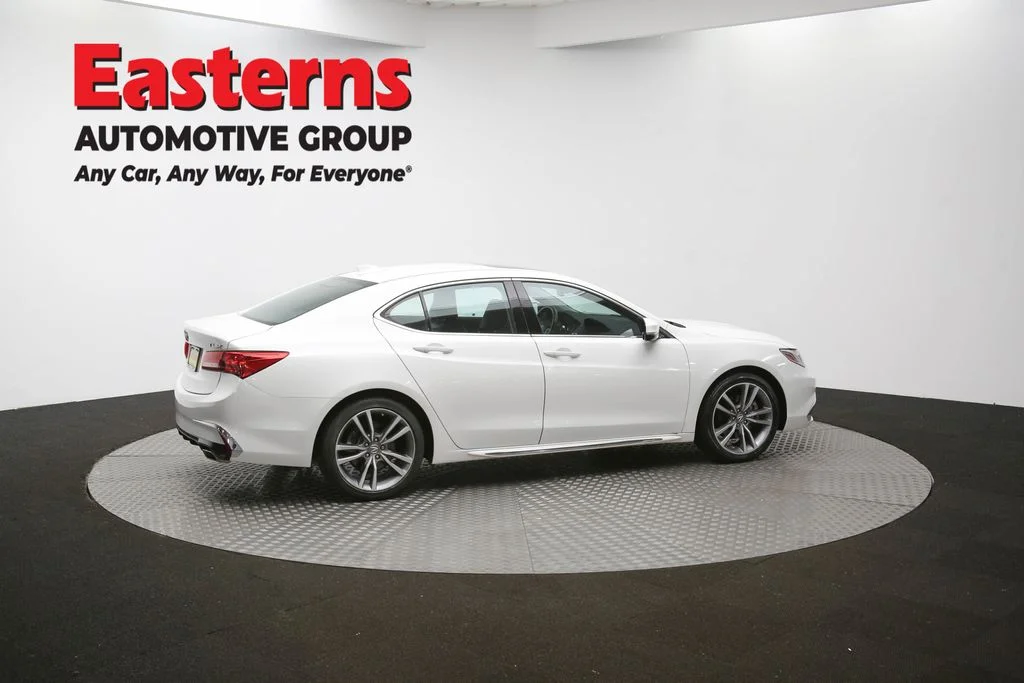 Used 2020 White Acura 3.5L Technology Pkg image 43