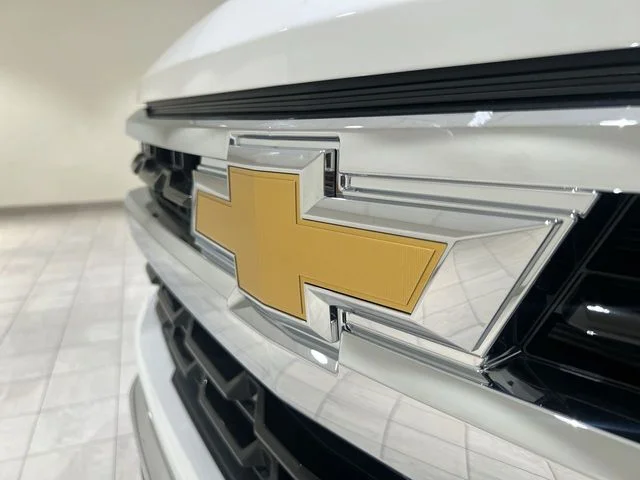 New 2026 White Chevrolet LT image 28