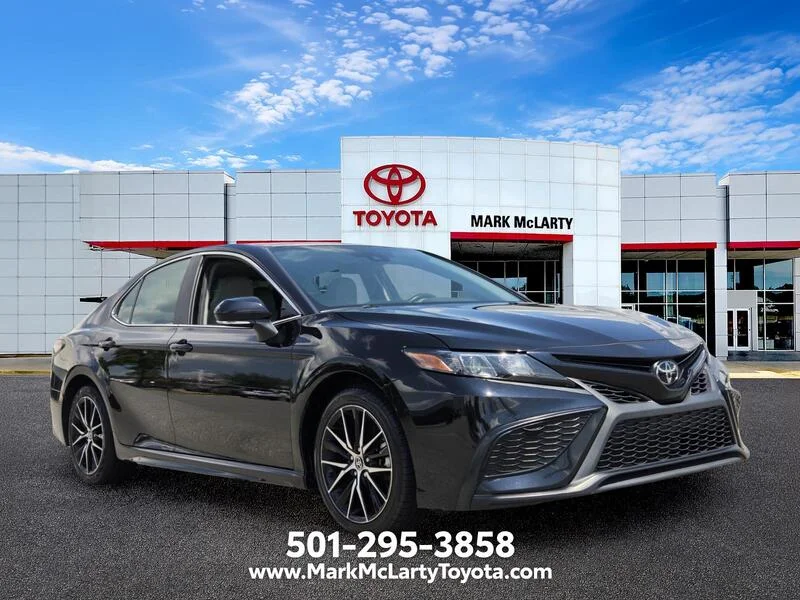 Used 2024 Midnight Black Metallic TOYOTA SE AUTO image 7