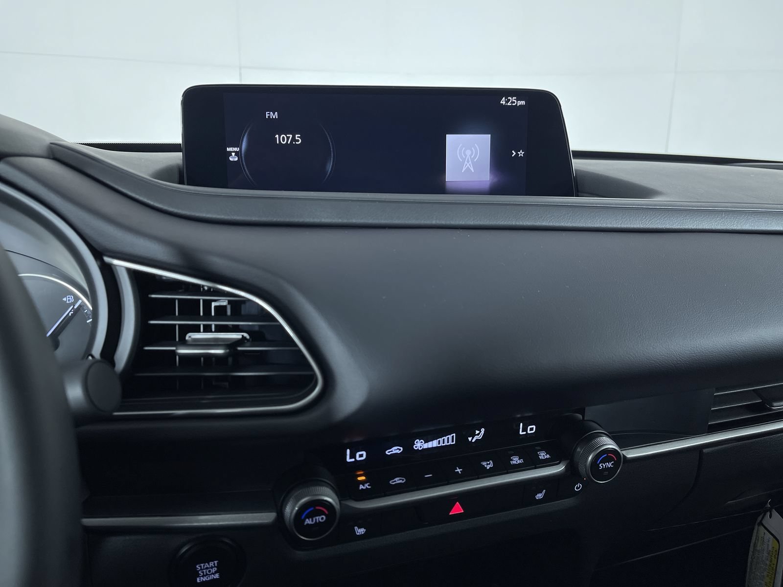 New 2026 Jet Black Mica Mazda 2.5 S Preferred image 17