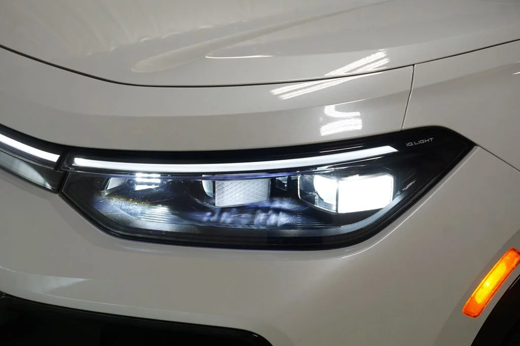 New 2026 Opal White Volkswagen 2.0T SEL R-Line Turbo image 35
