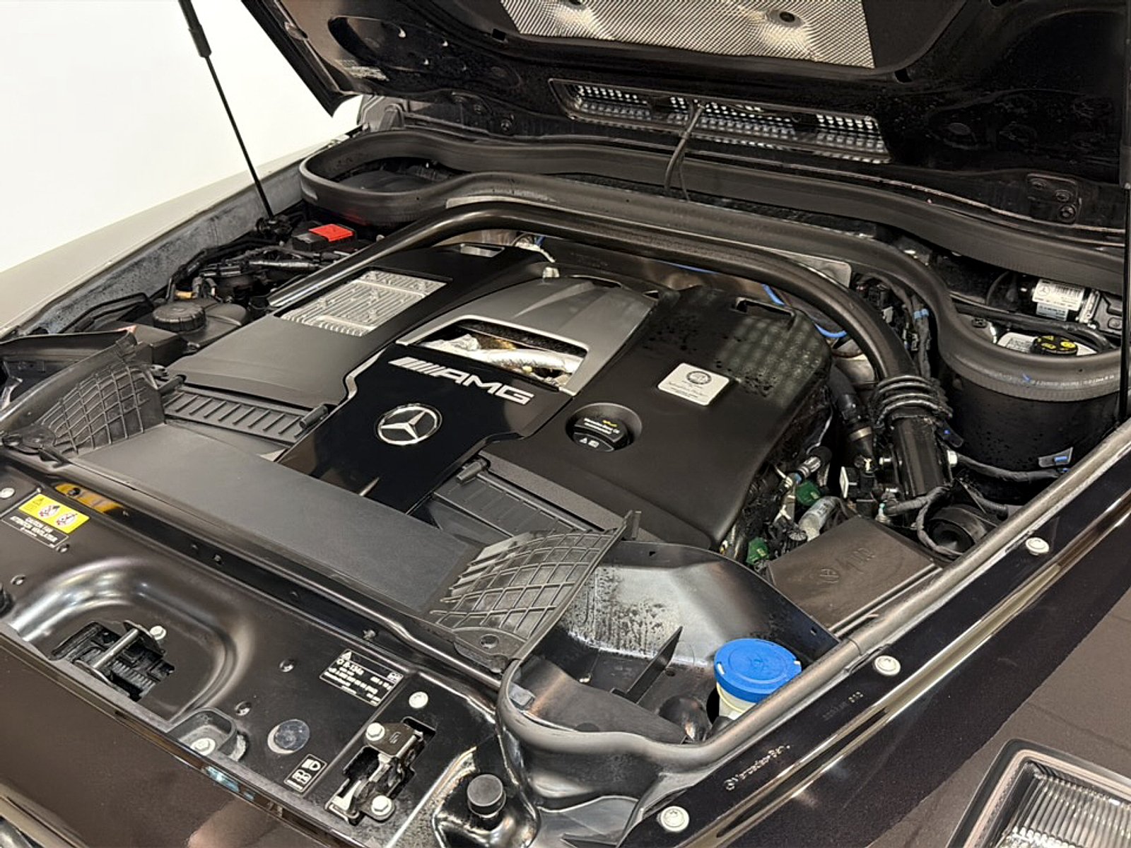 Certified Used 2023 Black Mercedes-Benz 4MATIC® image 27