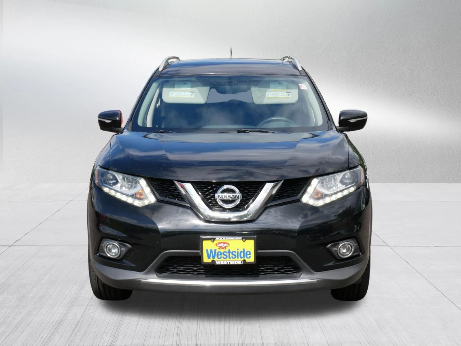 Used 2015 Nissan Rogue SL with VIN 5N1AT2MV4FC799538 for sale in St. Louis Park, MN