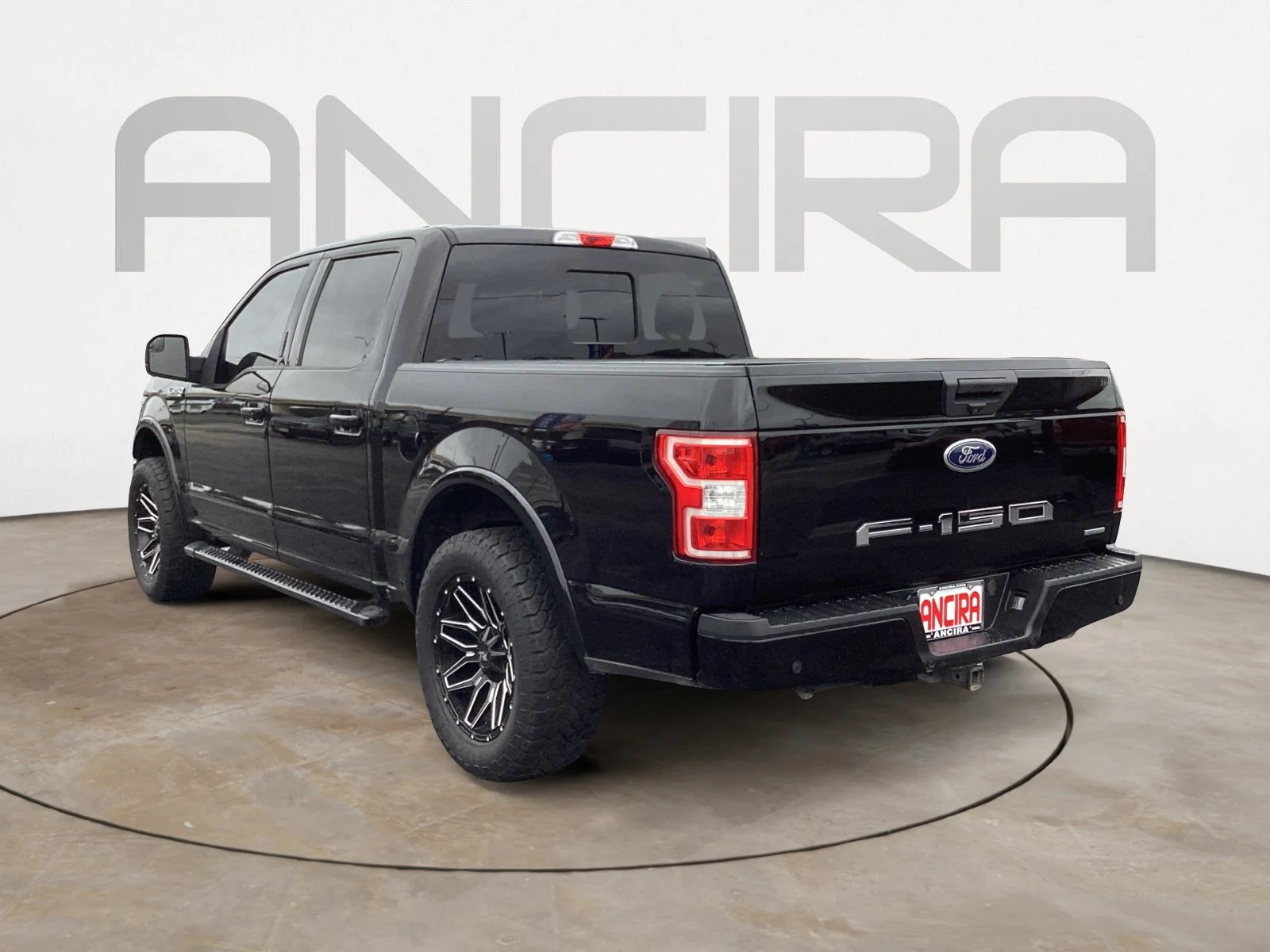 Certified Used 2019 Black Metallic Ford XLT image 9