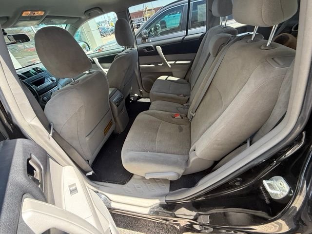 Used 2012 Black Toyota Base image 6