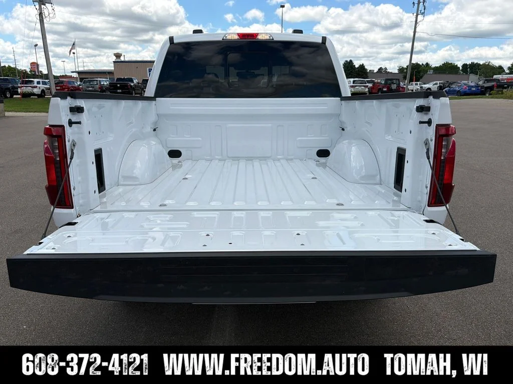 New 2026 White Ford XLT image 22