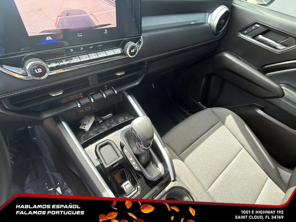 Used 2024 Radiant Red Tintcoat Chevrolet LT image 21