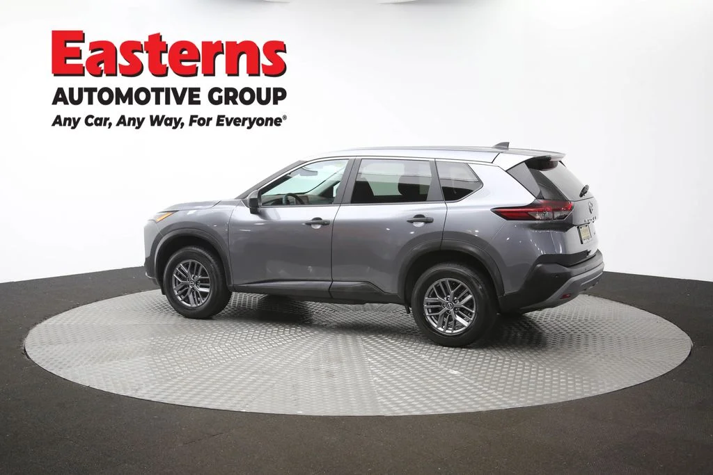 Used 2023 Gray Nissan S image 62