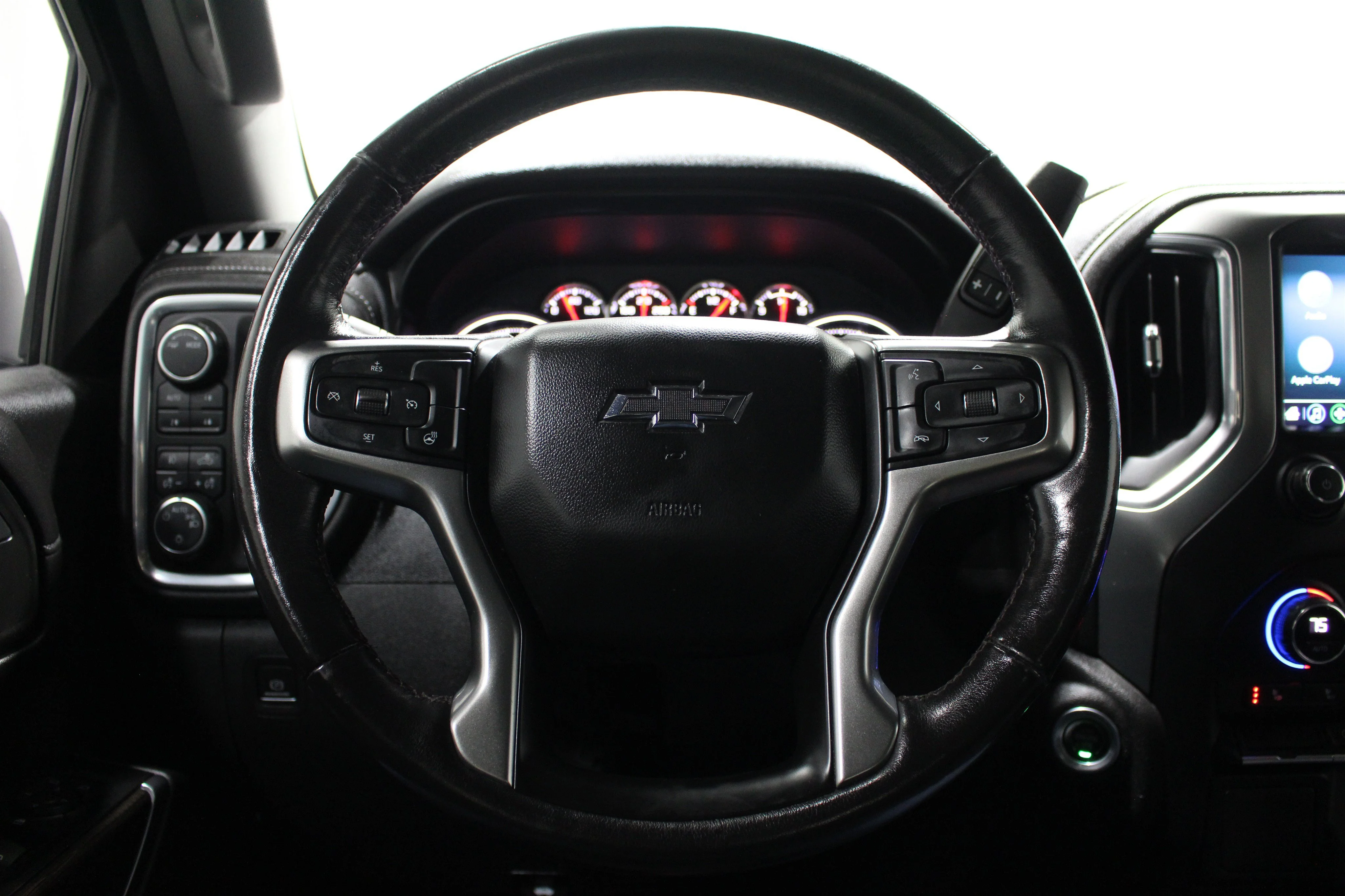 2021 Chevrolet Silverado 1500 RST - Photo 11