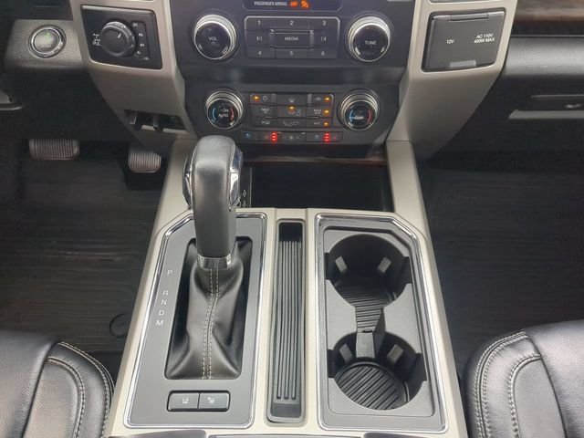 Used 2019 Blue Ford Lariat image 20