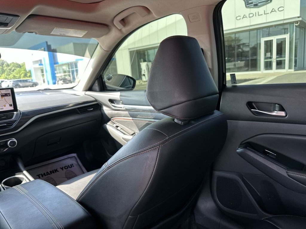 Used 2023 Black Nissan 2.5 SR image 11