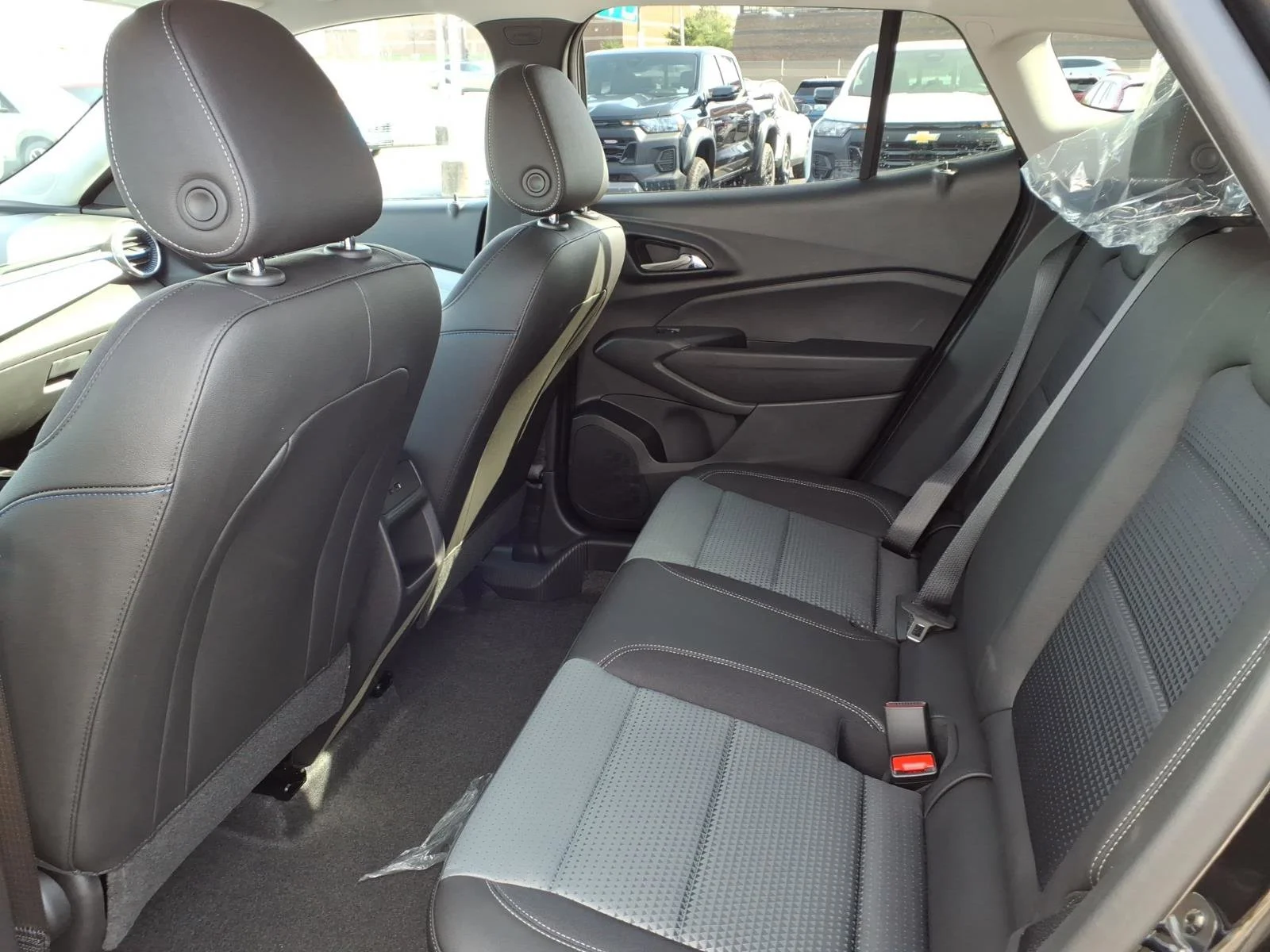2026 Chevrolet Trax LT - Photo 15