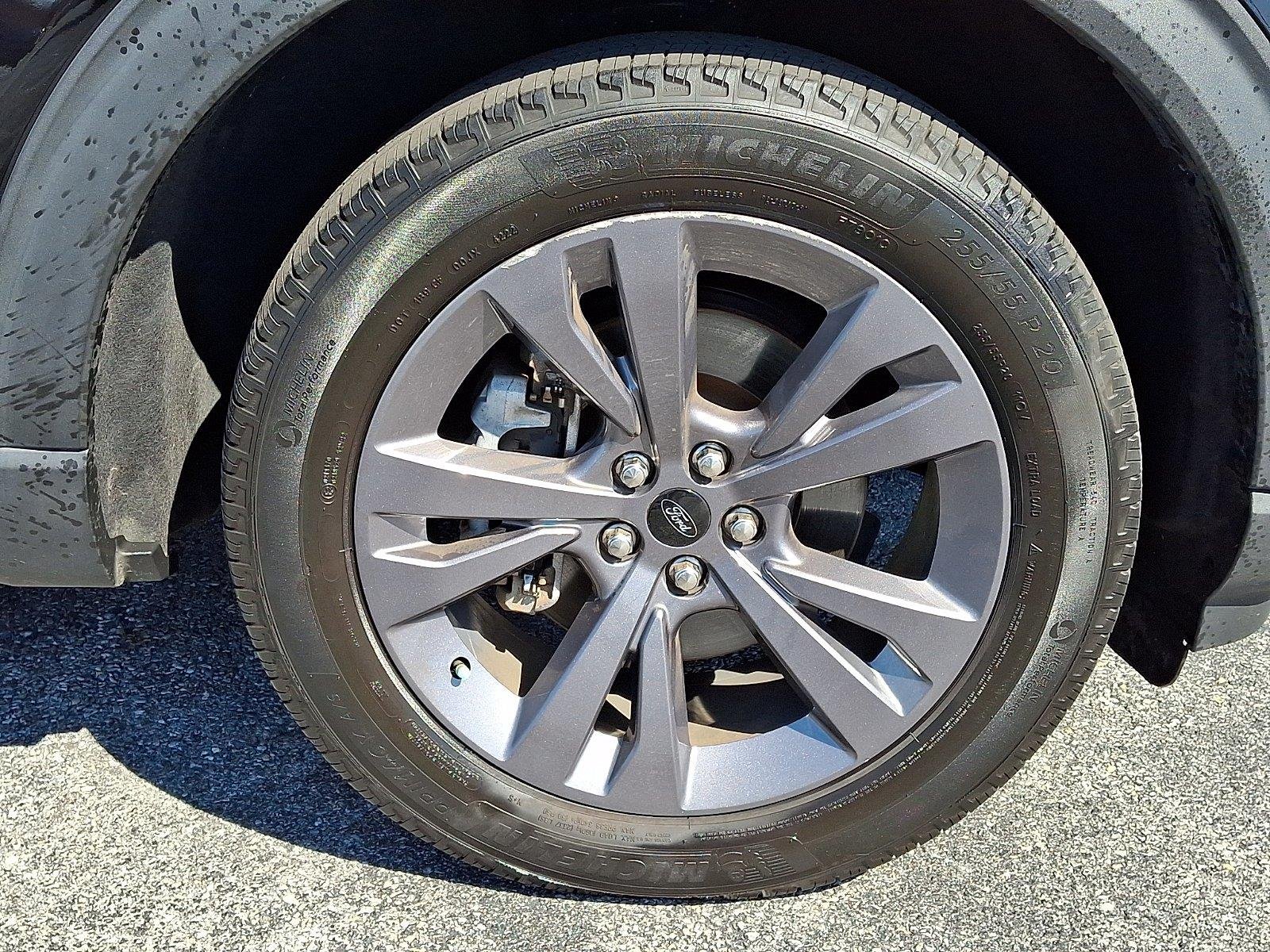 Used 2023 Agate Black Ford XLT image 8