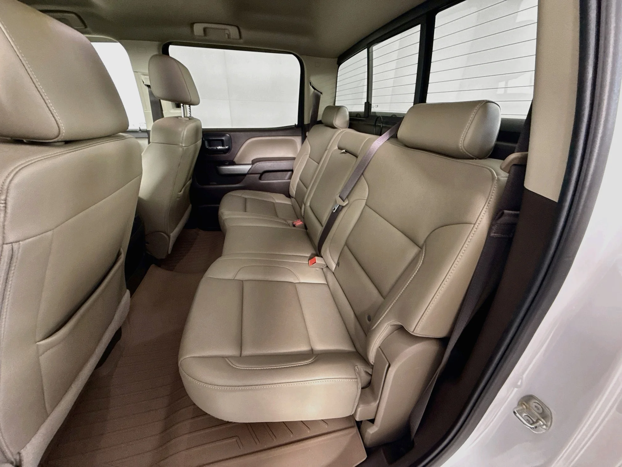 Used 2017 Summit White Chevrolet LTZ image 24