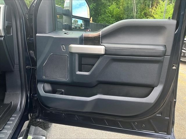 Used 2022 Blue Ford Lariat image 19