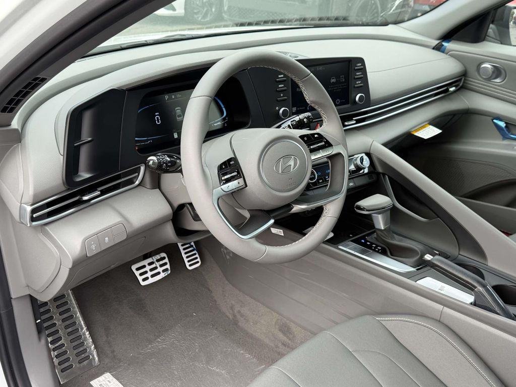 New 2026 Serenity White Hyundai SEL Sport image 2