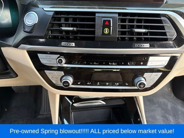 Used 2020 Black BMW xDrive30i image 16