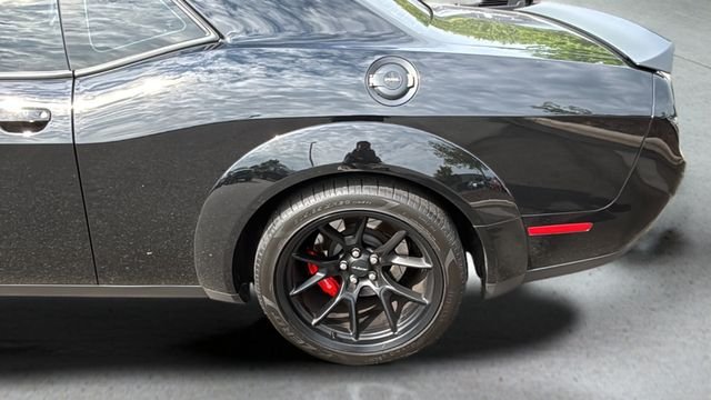 Used 2015 Black Dodge SRT Hellcat image 37