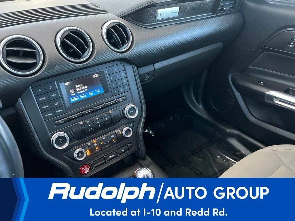 Used 2018 Oxford White Ford EcoBoost image 19