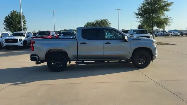 2026 Chevrolet Silverado 1500 Custom - Photo 9