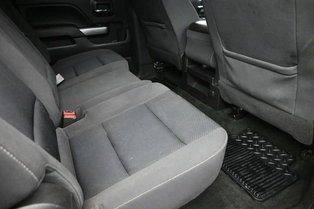 Used 2016 Red Chevrolet LT image 10