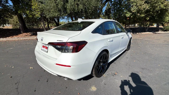 New 2026 Platinum White Pearl Honda 2WD SPORT image 4