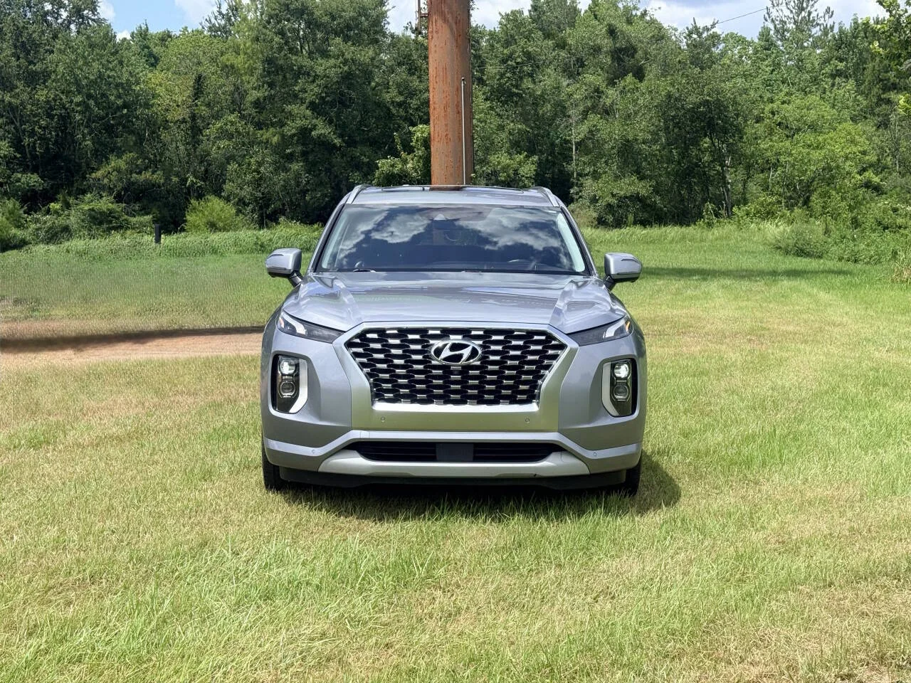 Used 2021 Gray Hyundai Limited 4dr SUV image 8