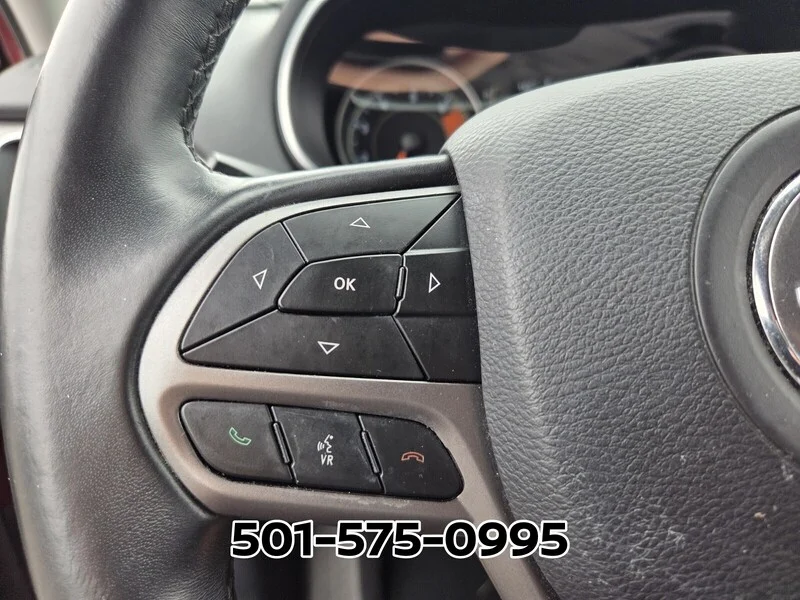 Used 2019 Velvet JEEP LATITUDE PLUS FWD image 24
