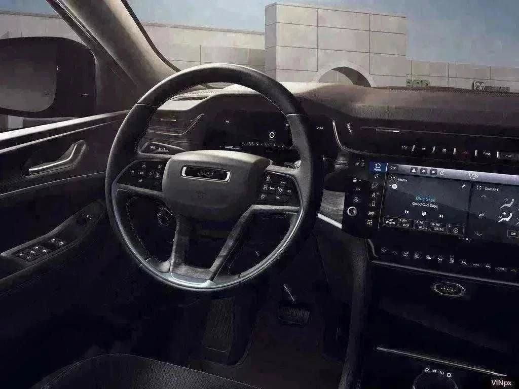 New 2026 Bright White Clear-Coat Exterior Paint Jeep Altitude image 6