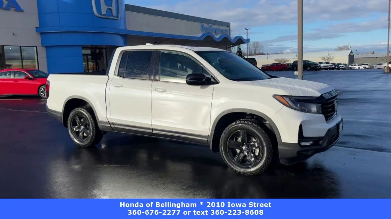 Used 2023 Platinum White Pearl Honda AWD BLACK EDITION image 29