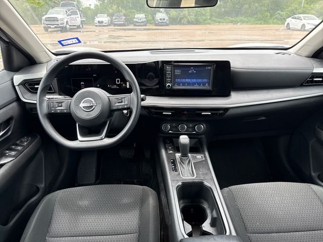 Certified Used 2025 White Nissan S image 13