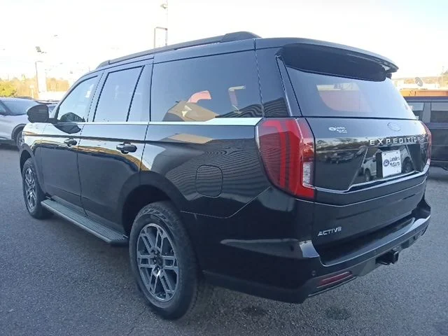 New 2026 Agate Black Metallic Ford Active image 5