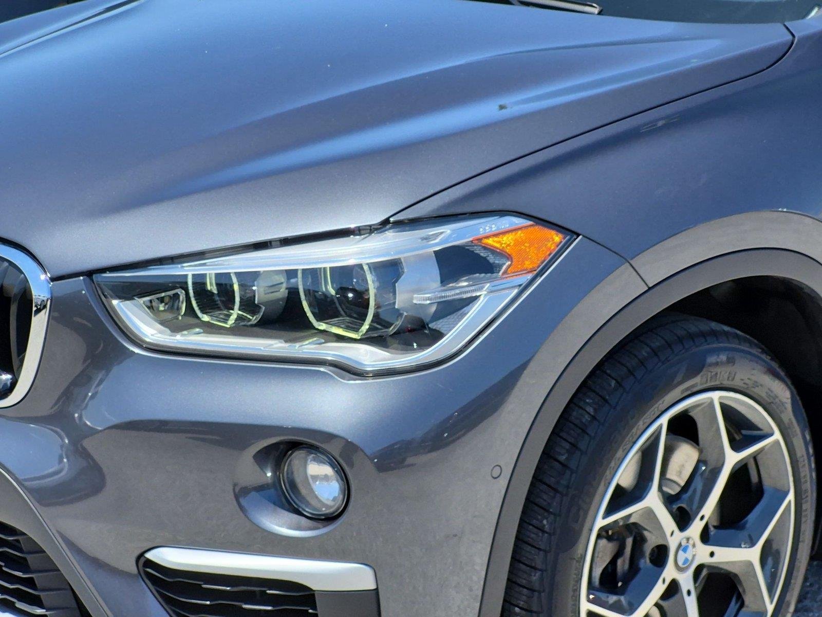 Used 2018 Mineral Gray Metallic BMW xDrive28i image 9