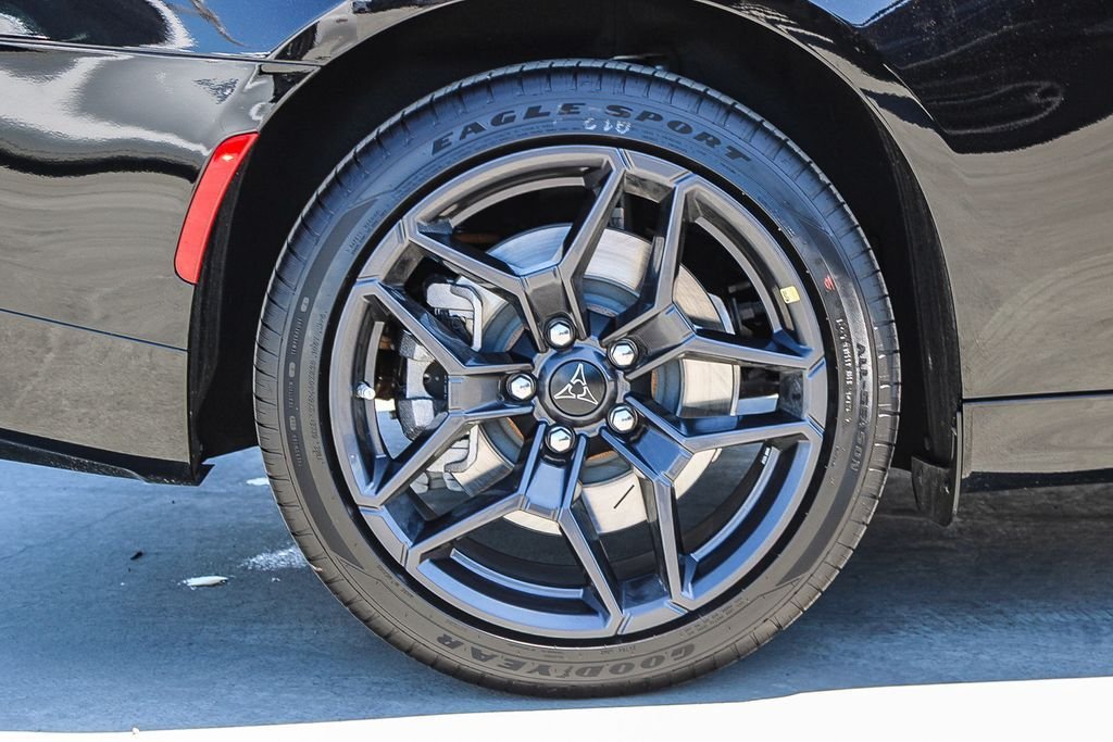 New 2026 Diamond Black Crystal Pearlcoat Dodge Scat Pack Plus image 12