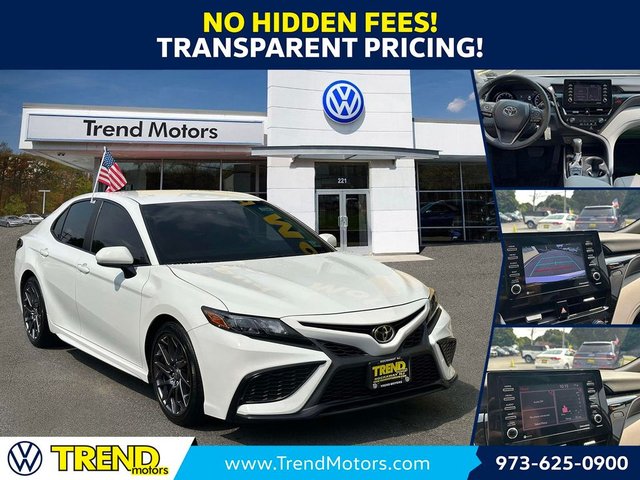 2024 Toyota Camry SE