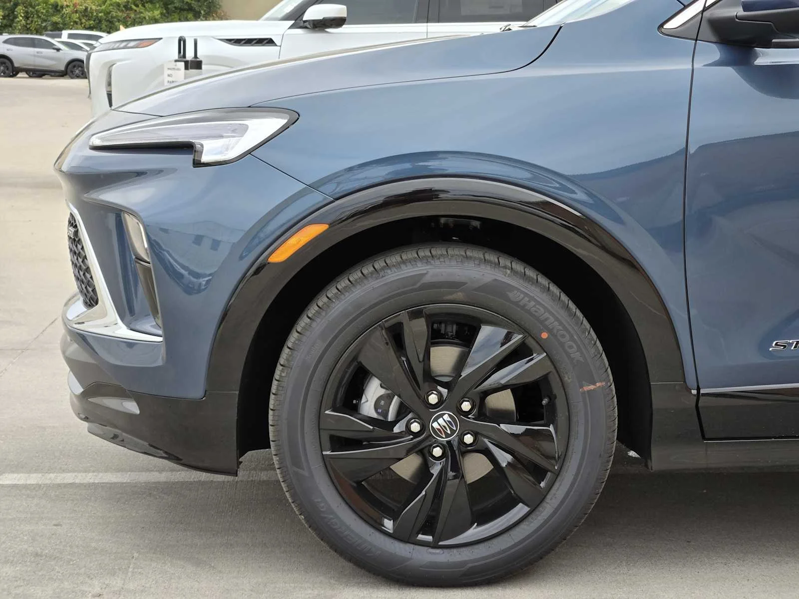 2026 Buick Encore GX Sport Touring - Photo 6