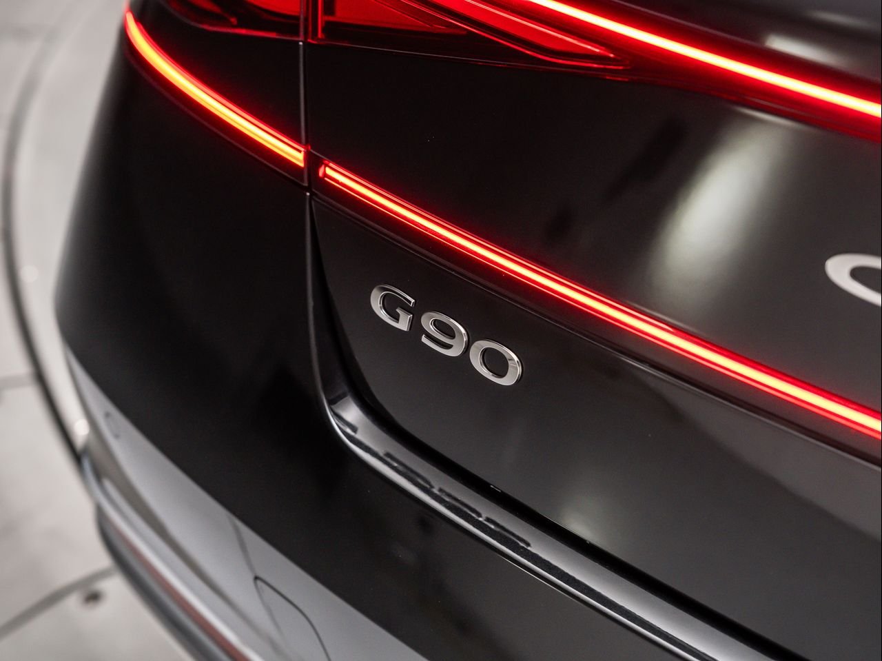 New 2026 Vik Black Genesis 3.5T E-SC MHEV image 15