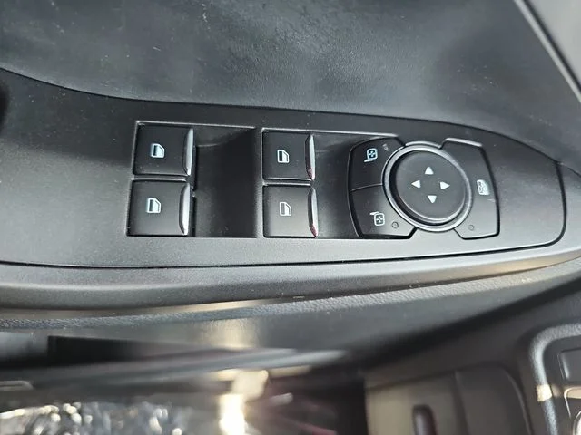 Used 2021 Black Ford Base image 29