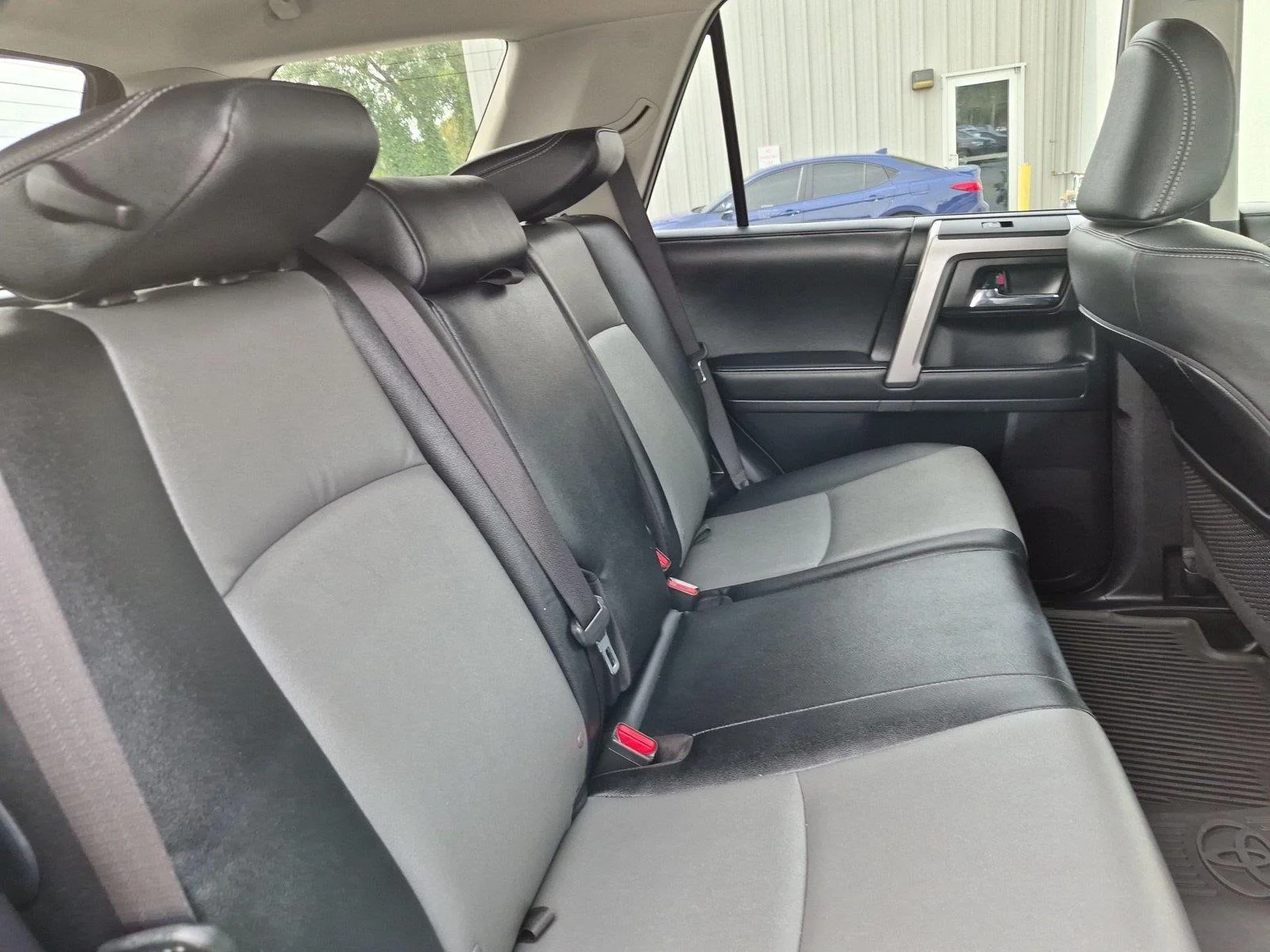 Used 2024 Underground Toyota SR5 Premium image 35